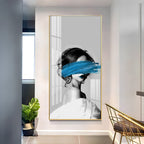 Elegant Black and White Acrylic Wall Painting with Artistic Face Concept